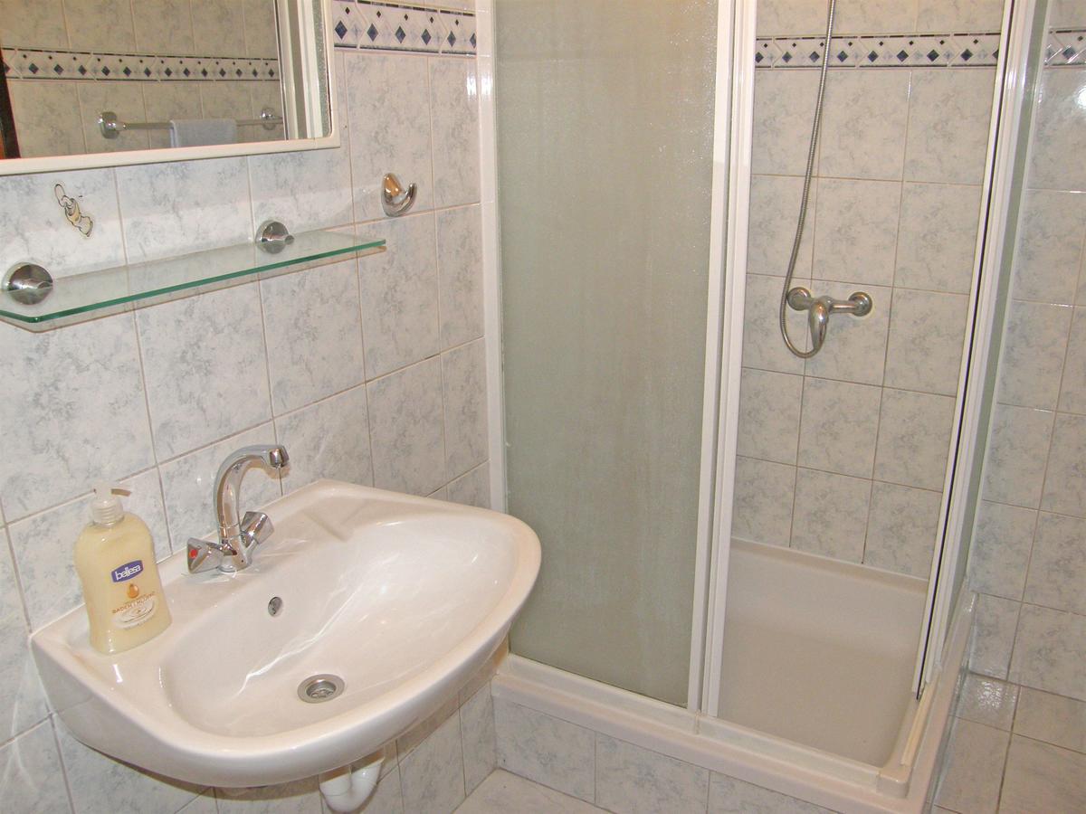 Apartments Jurica Primošten Екстериор снимка
