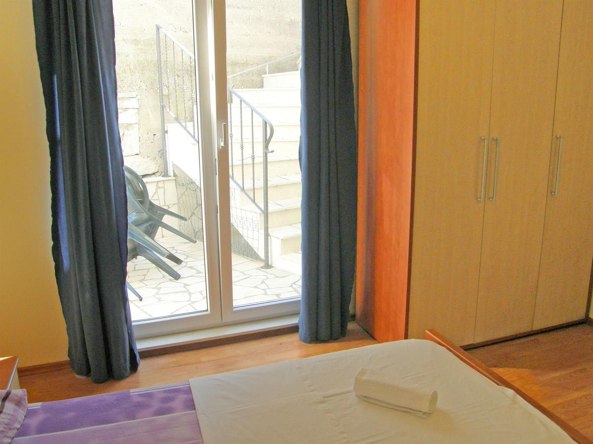 Apartments Jurica Primošten Екстериор снимка