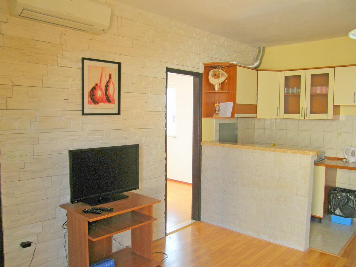 Apartments Jurica Primošten Екстериор снимка