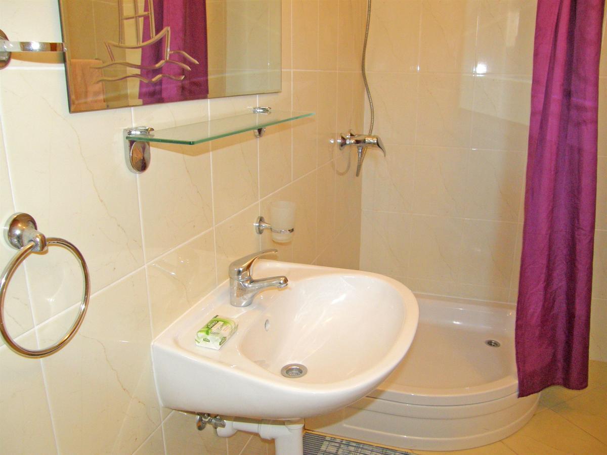 Apartments Jurica Primošten Екстериор снимка