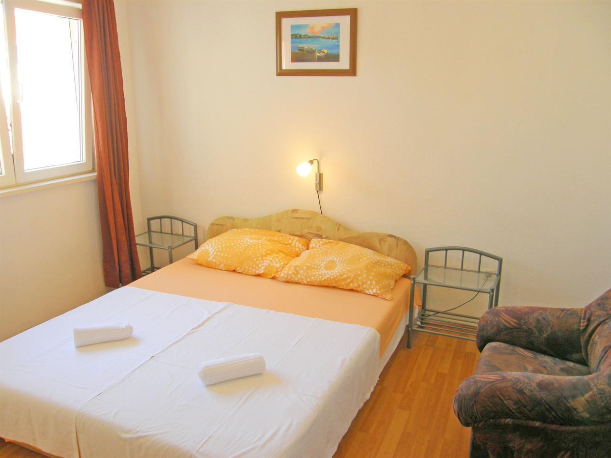 Apartments Jurica Primošten Екстериор снимка